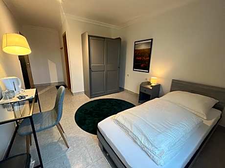 Truckcenter Fehrbellin an der A24