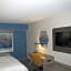 Holiday Inn Express & Suites Donegal By IHG