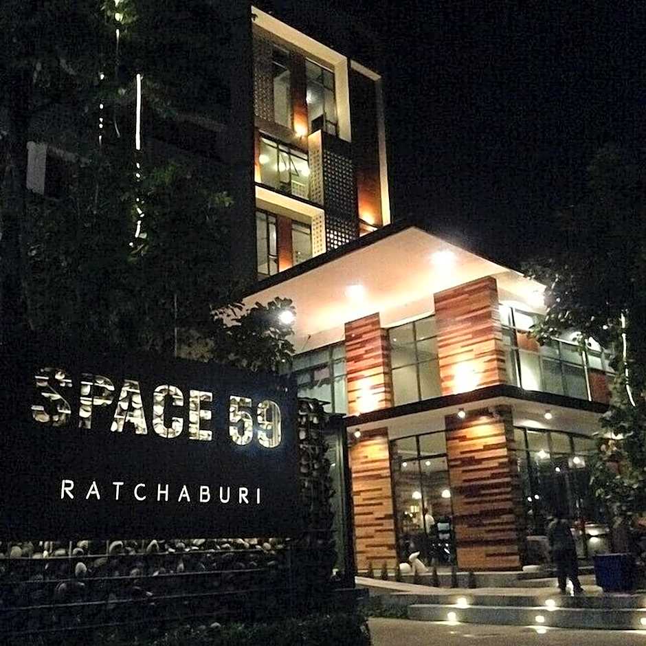 Space 59 Hotel
