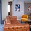 H41 Luxury Suites