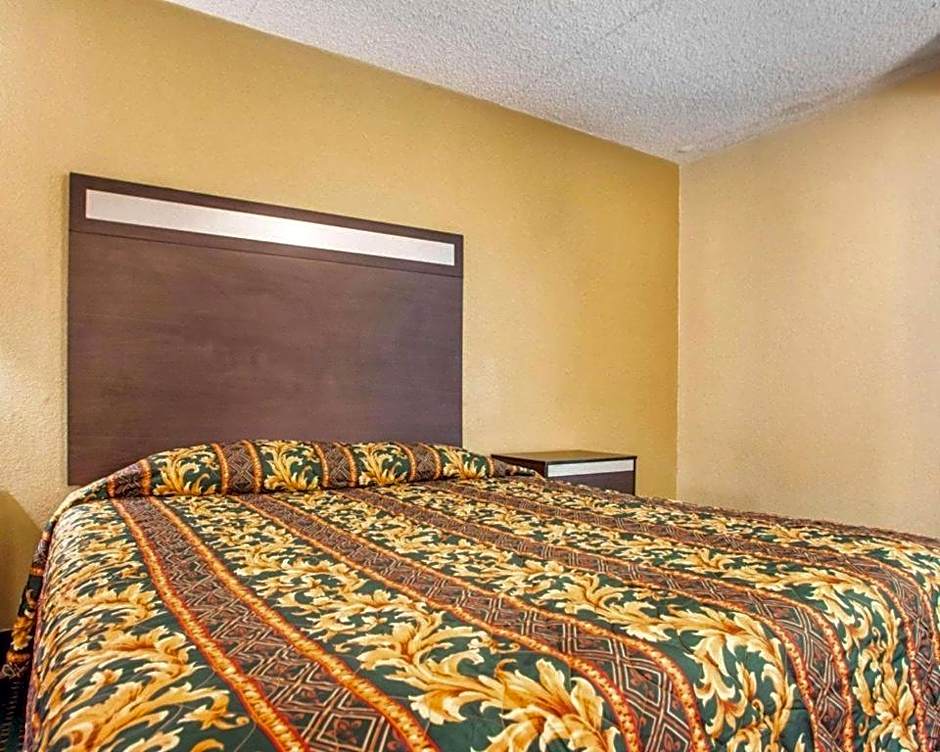 Rodeway Inn Mount Laurel Hwy 73