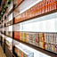 Quintessa Hotel Kokura Comic & Books