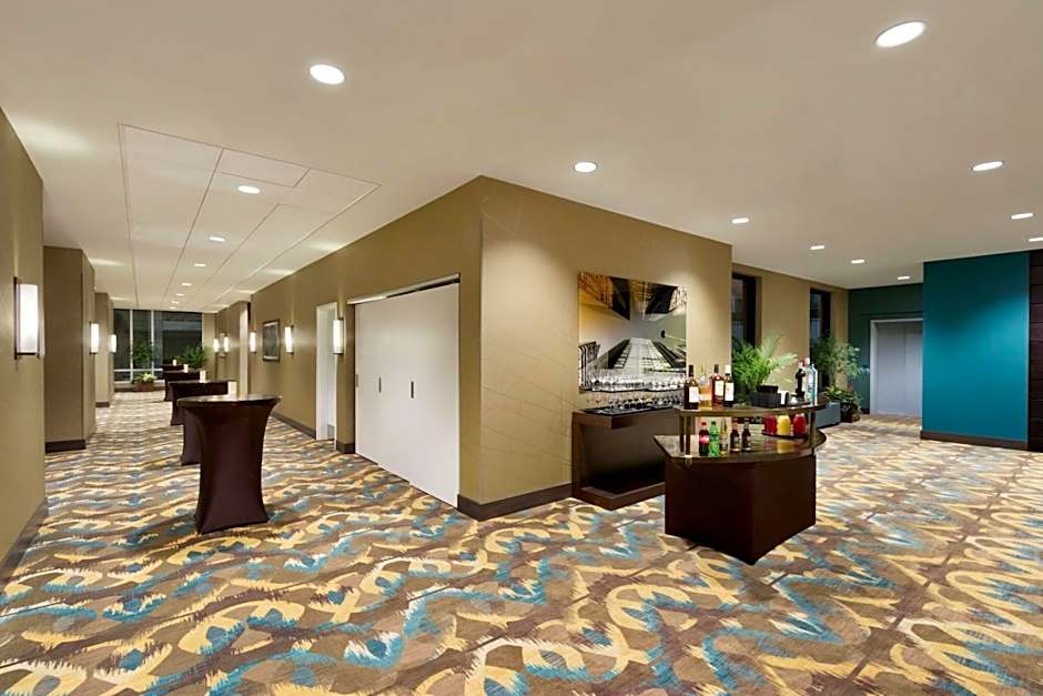 Hilton Garden Inn Calgary Downtown