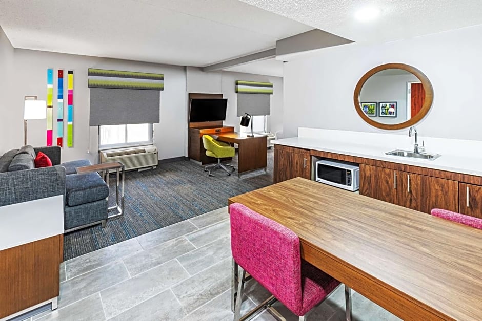 Hampton Inn By Hilton And Suites Tulsa-Woodland Hills