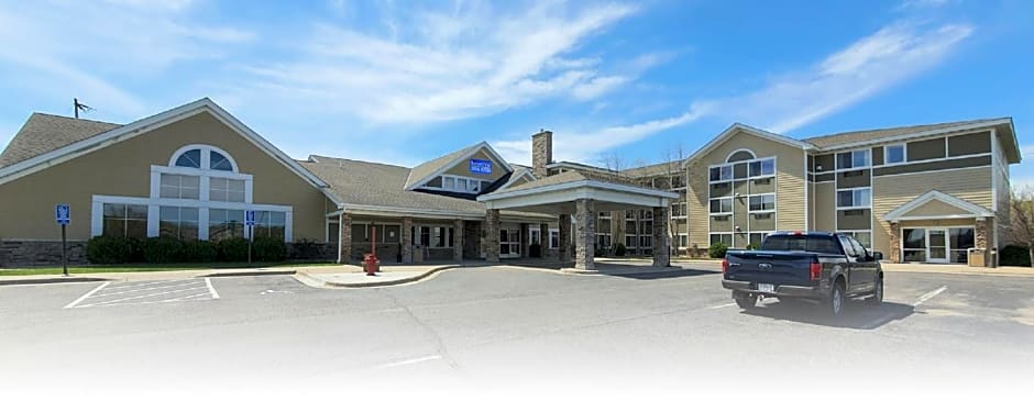 AmeriVu Inn and Suites - Waconia