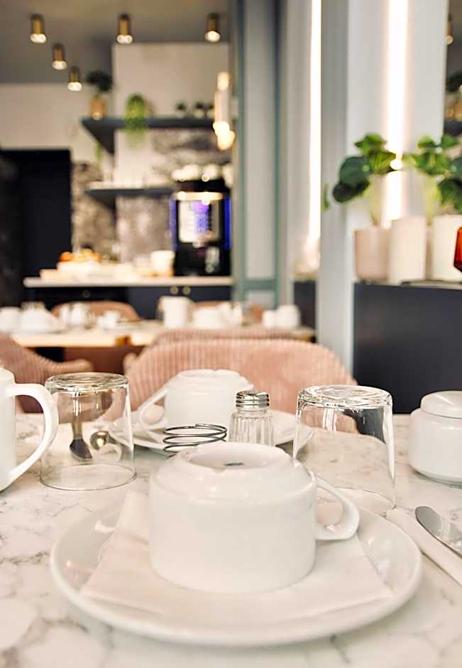 Amadeus Hotel