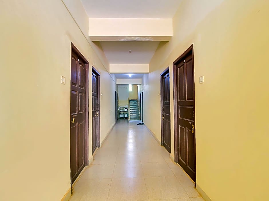 Spot On Sk Guest House – Calangute, 