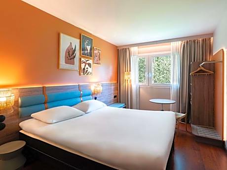 ibis Golfe de Saint-Tropez