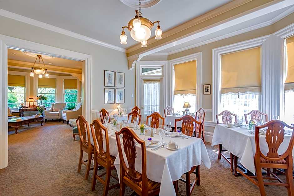 O Canada House Bed & Breakfast