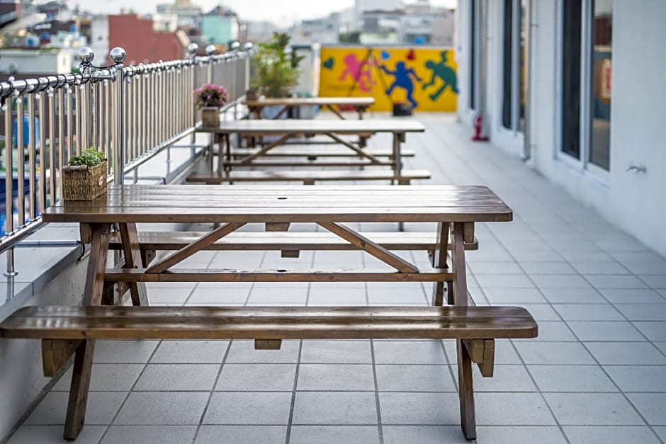 Big O Show Guesthouse