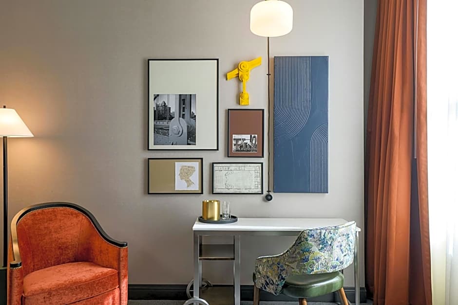 The Atterbury Hotel, Autograph Collection
