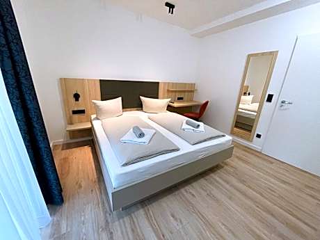 Deluxe Studio with Balcony