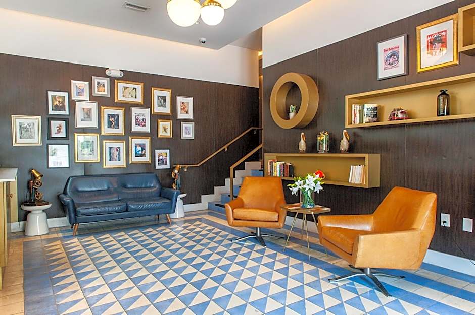 Oceanside Hotel and Suites