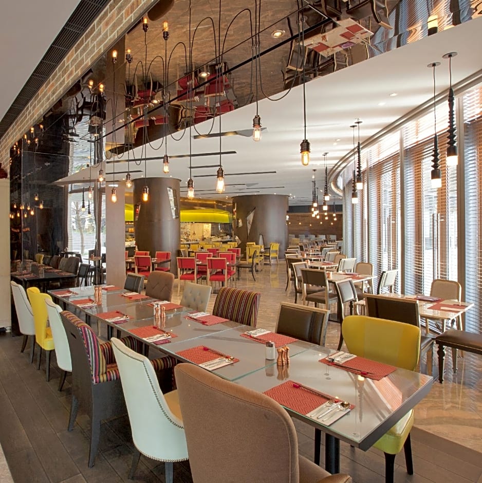 Crowne Plaza Hong Kong Kowloon East By IHG