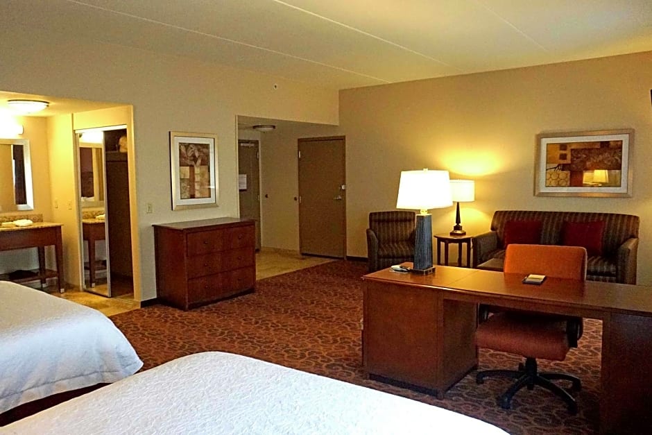 Hampton Inn By Hilton Waynesburg