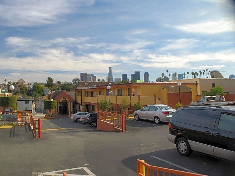 Hollywood Inn Express South