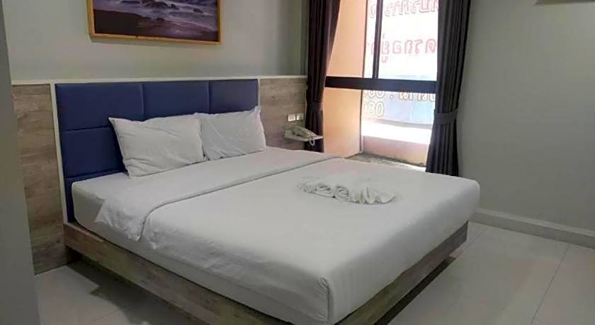 Sattahip 9 Boutique Hotel