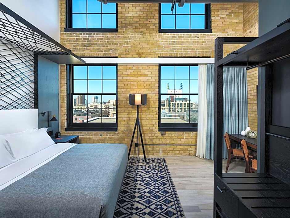 Canopy by Hilton Minneapolis Mill District