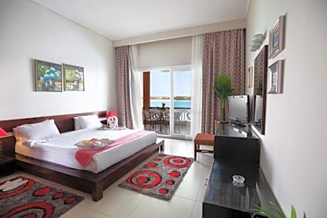 Royal Floating Suite