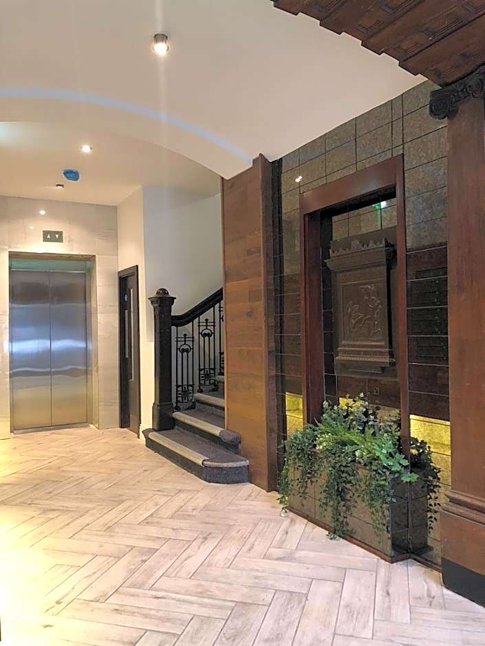 Terlon Apartments