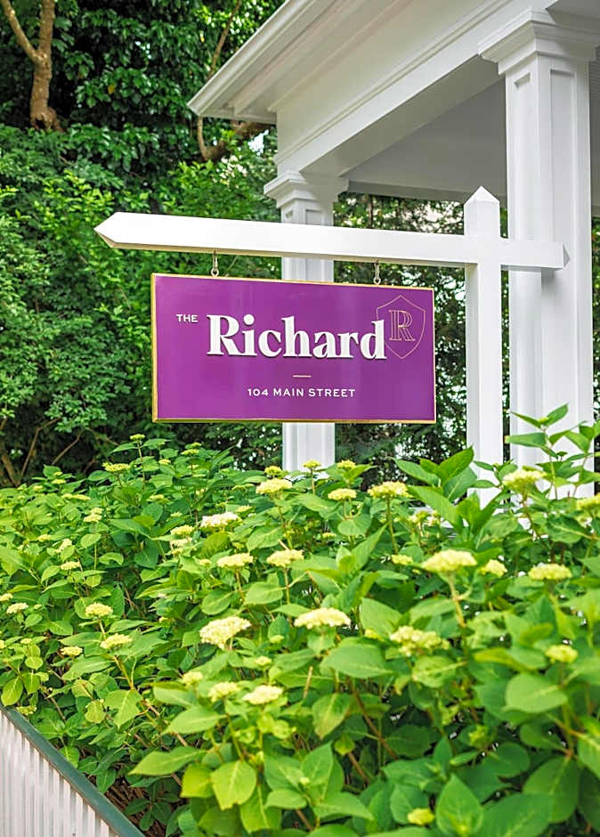 The Richard, The Edgartown Collection
