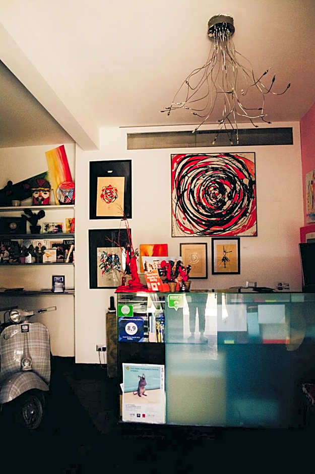 Suite D'Autore Art Design Gallery