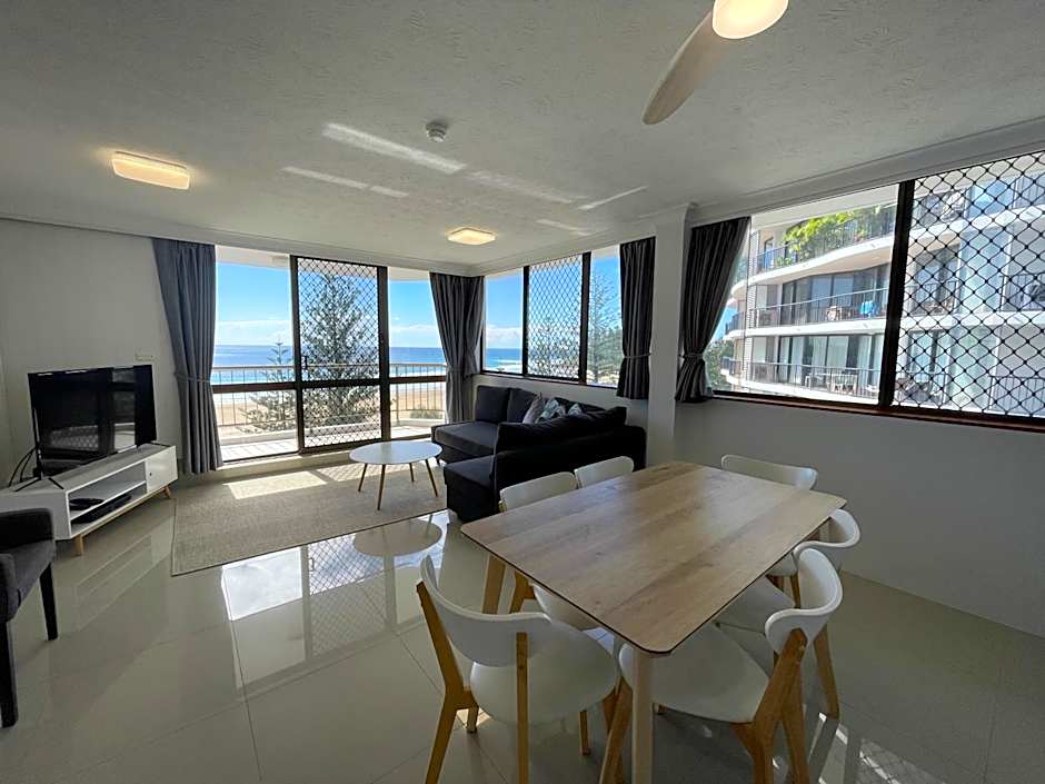 Aries Holiday Apartments