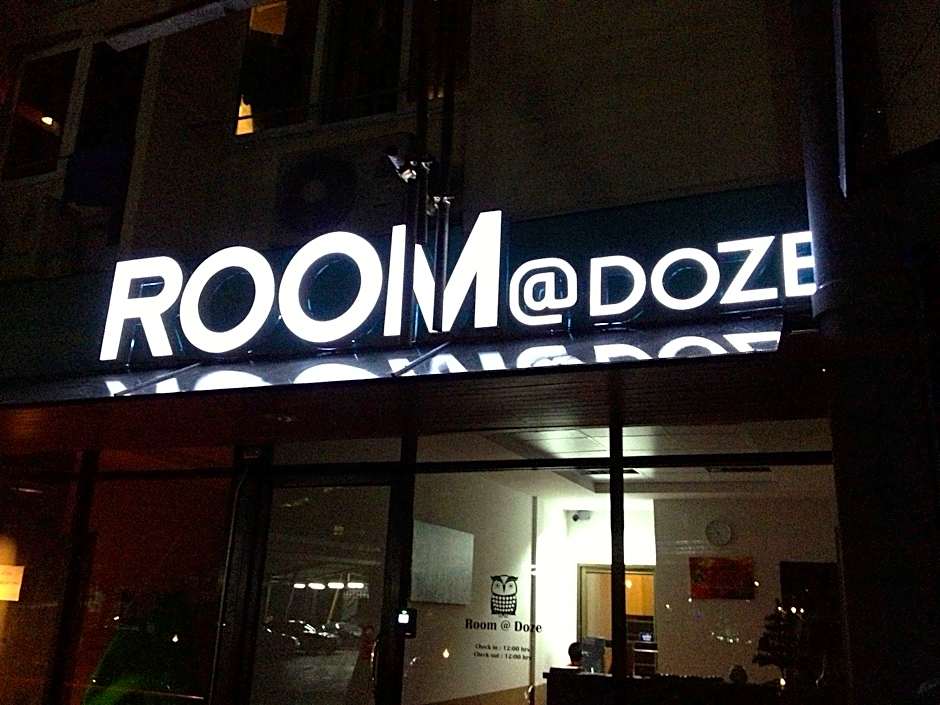 Room@Doze Apartments