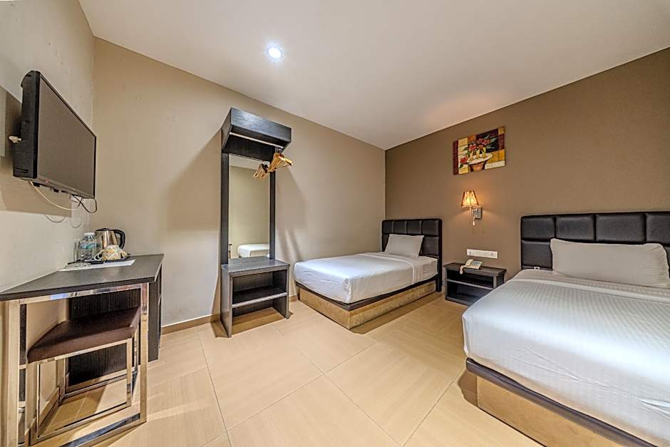 Gl Hotel