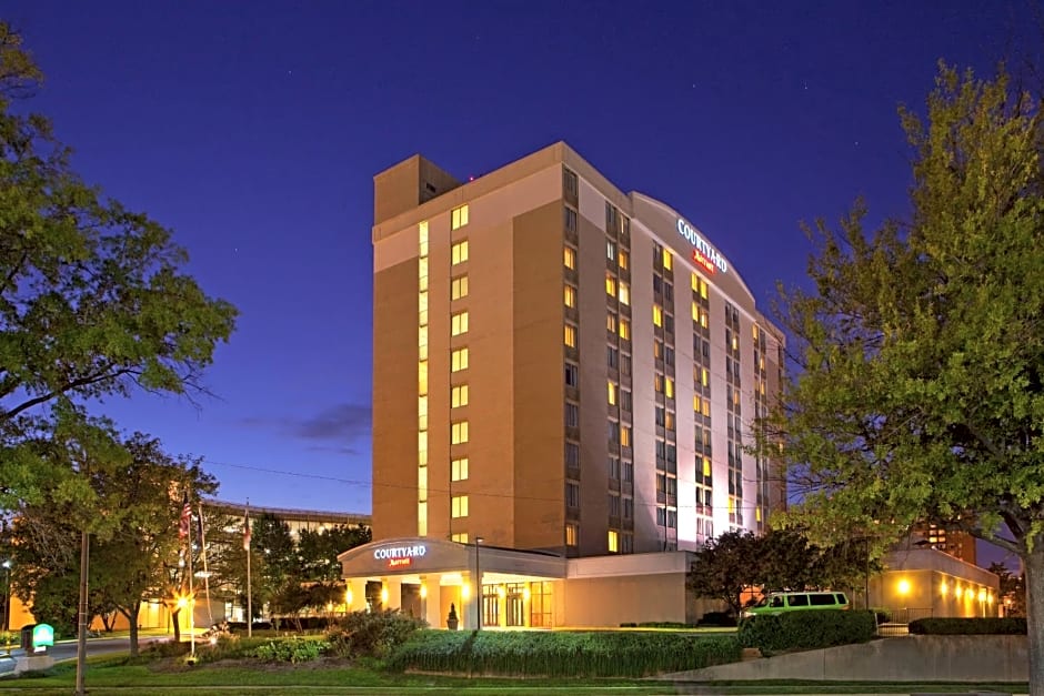 Courtyard by Marriott Alexandria Pentagon South