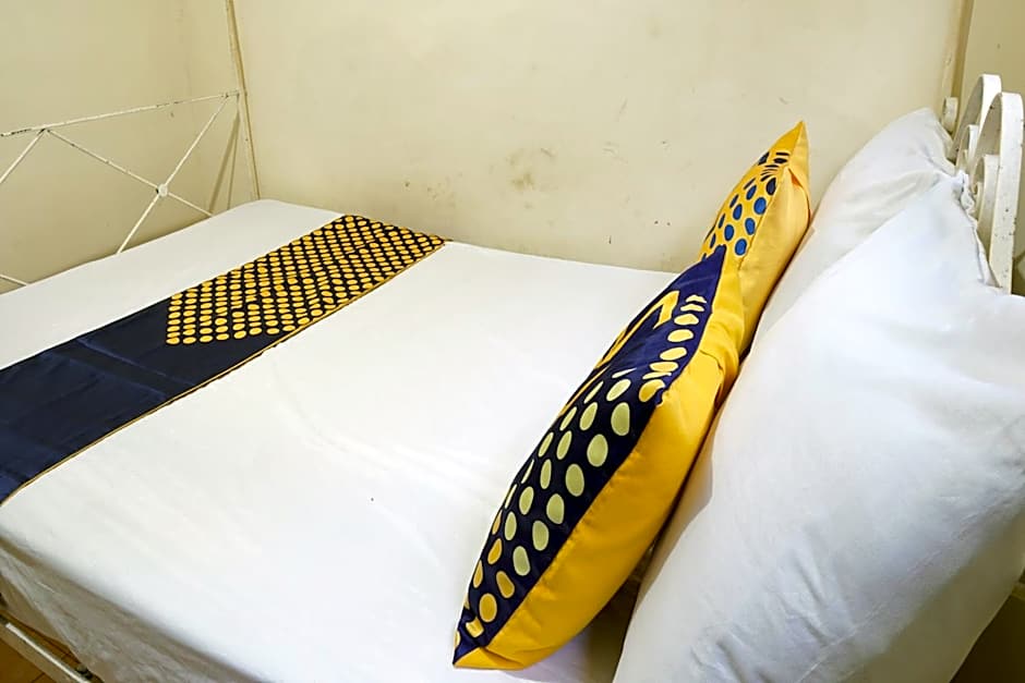 Hotel O Holy HomestayNearWisata Kopi Desa Tamansari