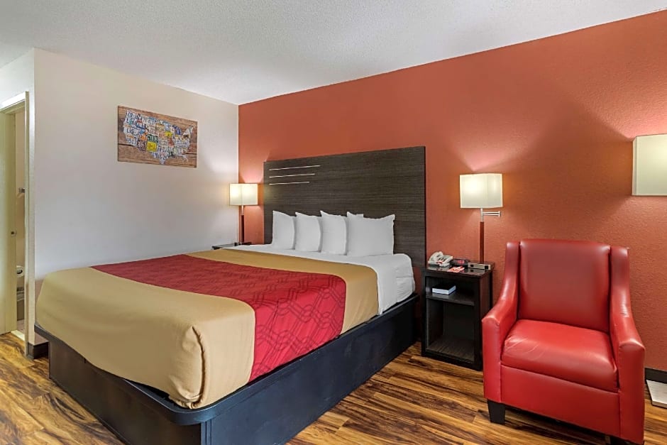 Econo Lodge Madison