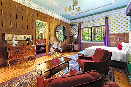 Master Suite