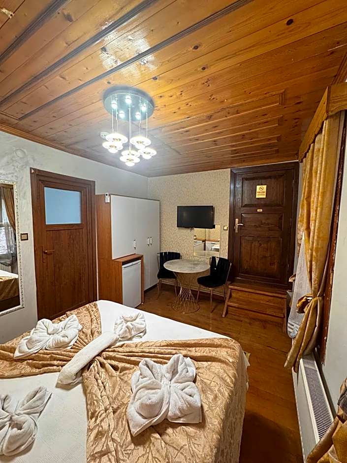 Gür Royal Suit Aparts