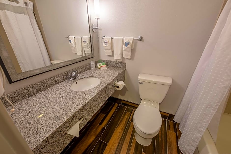 Holiday Inn Manahawkin/Long Beach Island Hotel By IHG