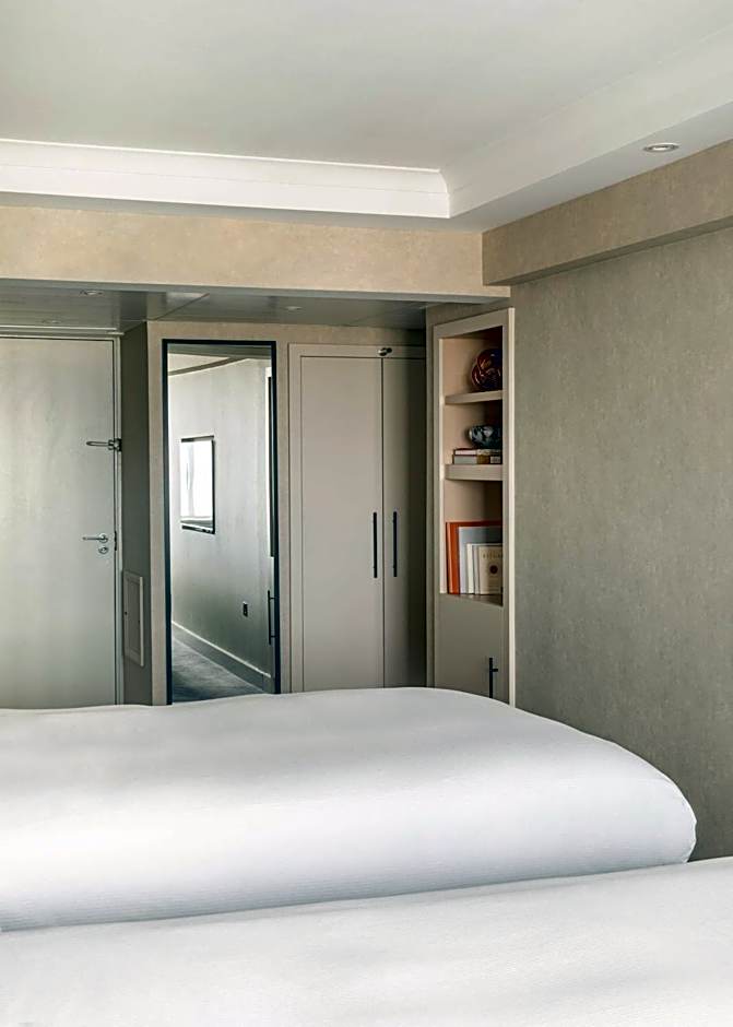 Hilton London Metropole