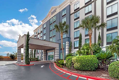 Comfort Inn & Suites New Orleans Airport North
