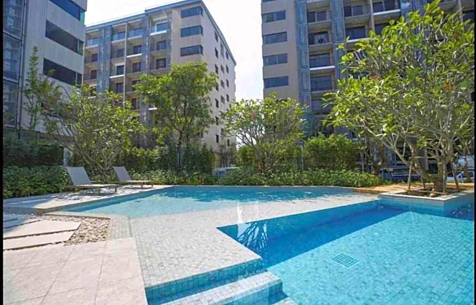 Bangkok comfortable condo