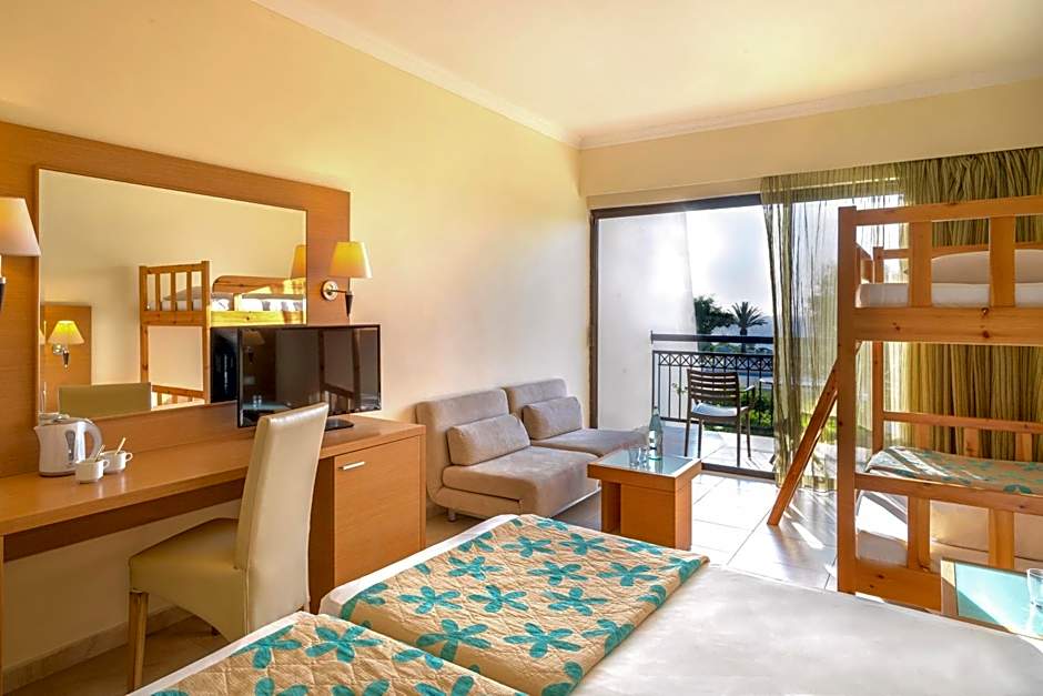 Sol Cosmopolitan Rhodes