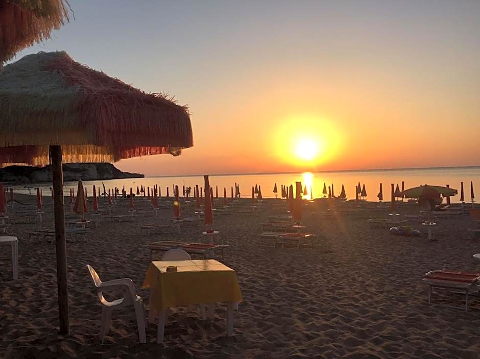 Max Luxury Suite - Servizio Spiaggia Inclusa