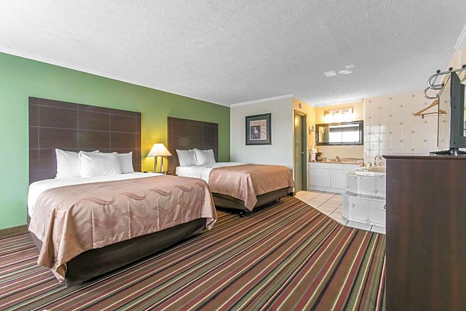 Quality Inn & Suites Horse Cave