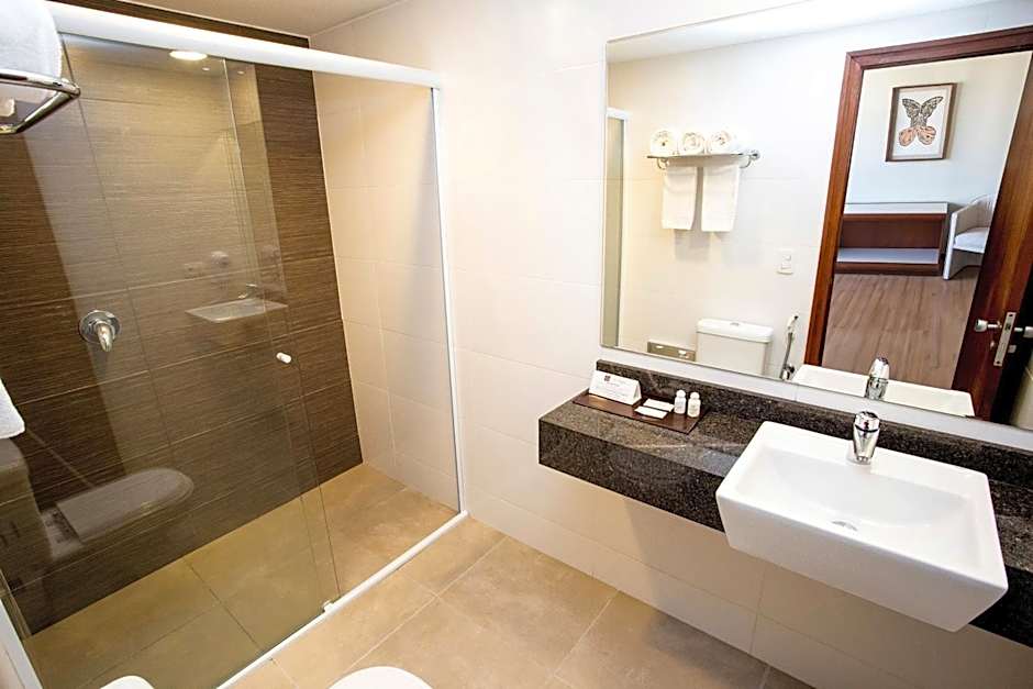 Alta Reggia Plaza Hotel