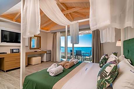 Queen Room with Sea View