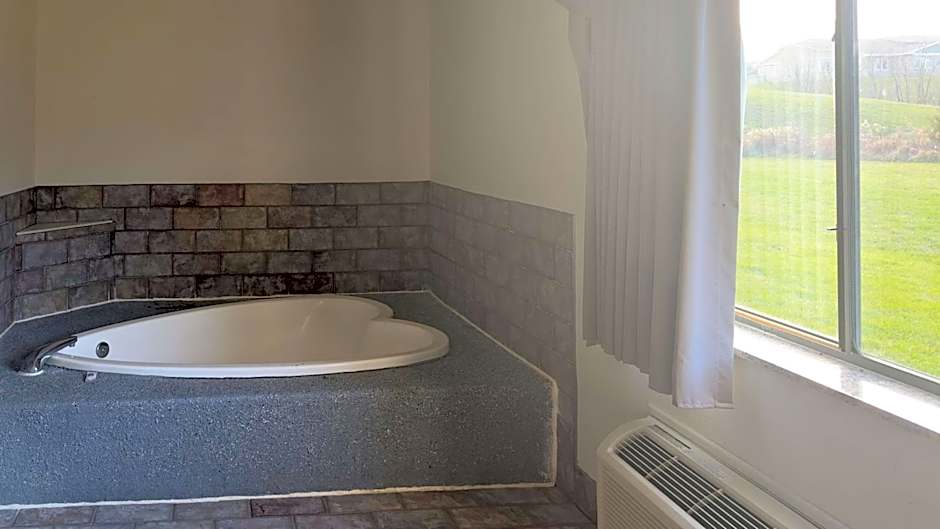 Motel 6-Waterloo, IA