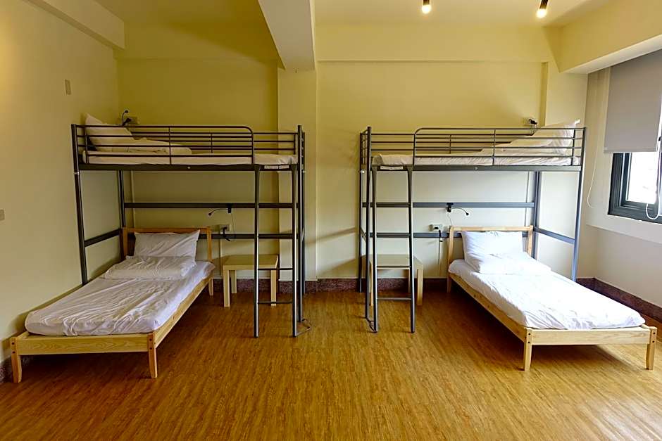 Chiayi Petite Hostel