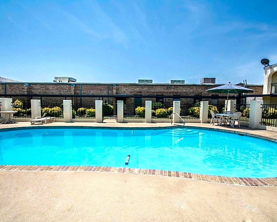 Econo Lodge Andalusia