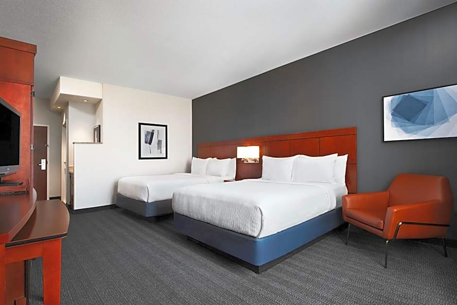 Courtyard by Marriott Kansas City At Briarcliff