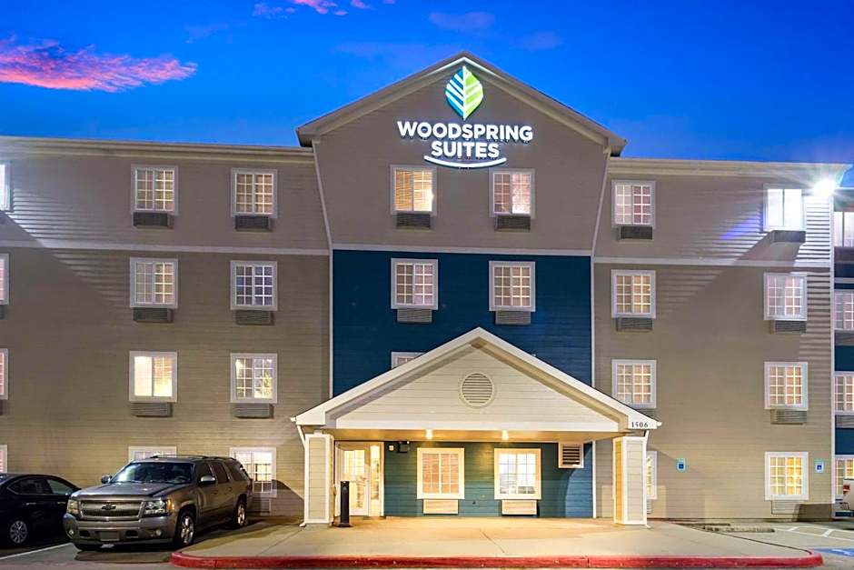 WoodSpring Suites Houston La Porte