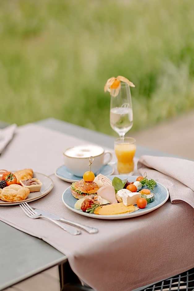 CASCADA Rheine by Hackmann