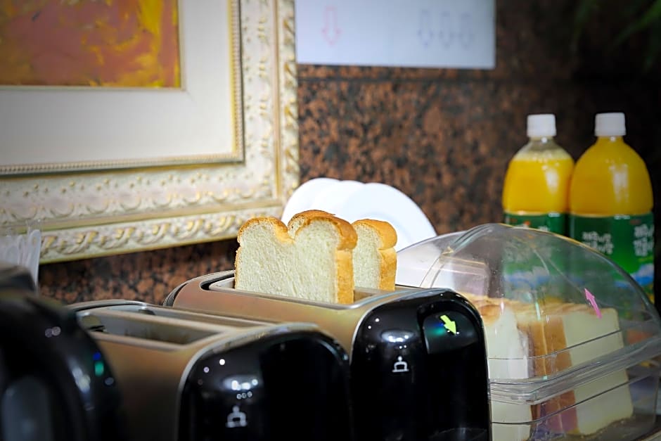 Goodstay Nobless Hotel Suncheon